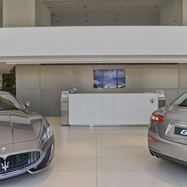 Nsanda Maserati DSC 0147 1900