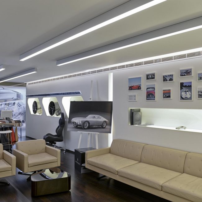 Nsanda Maserati DSC 0174 1900