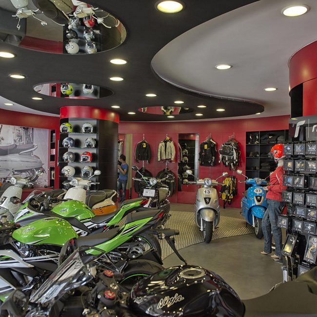 Nsanda Kawasaki DSC 3096 1700