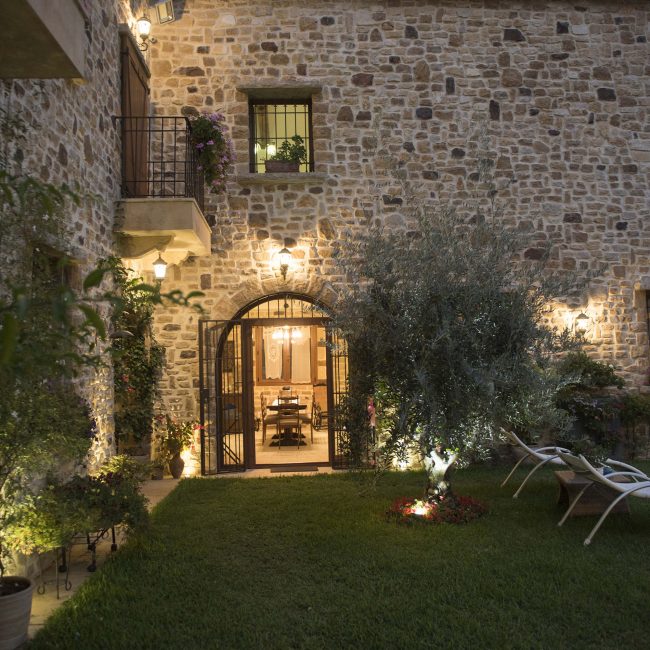 Nsanda Projects DSC8675 1900